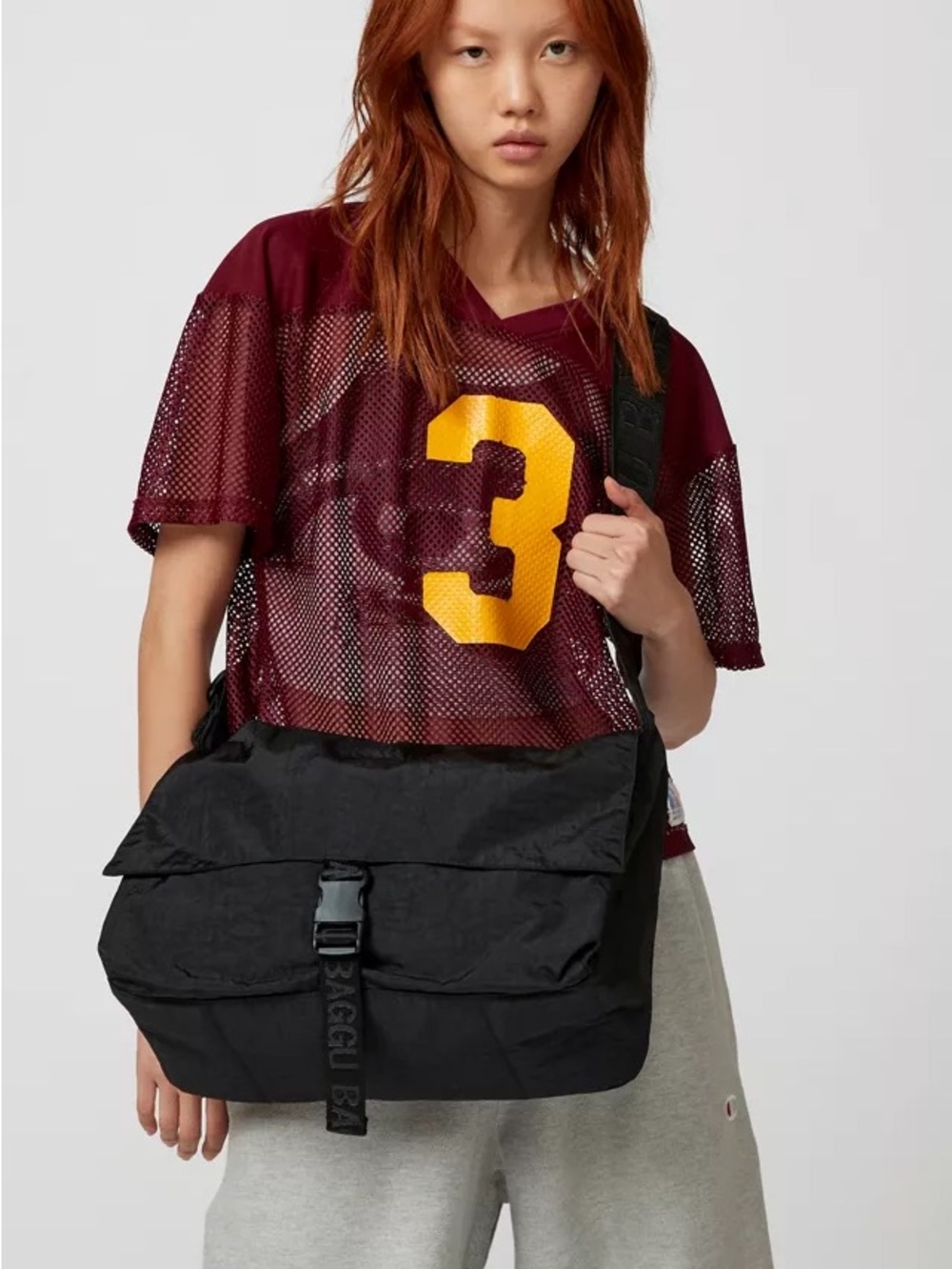 NWT Baggu Sport Messenger Bag UO Exclusive Black Travel School Carryall Work